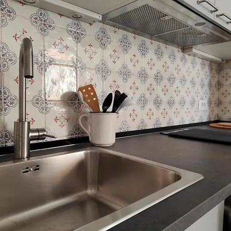 Via Arci Prete 5 * Laigueglia